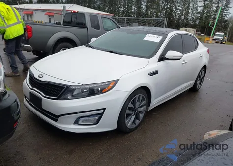 2014 Kia Optima Sx Turbo z USA, uszkodzony, nr VIN 5XXGR4A61EG336194